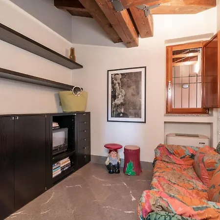 Casa Peler Al Benaco - Style, View & Pool Apartmán *